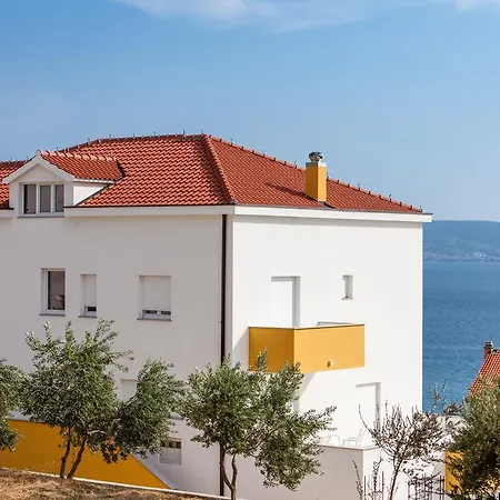 Knezovic Apartments Podstrana Exterior foto